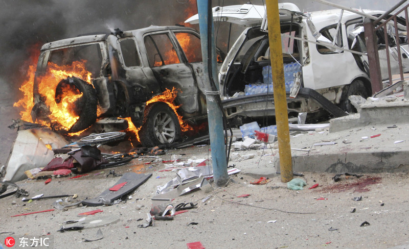 4 索马里首都发生汽车炸弹爆炸 造成至少5人死亡