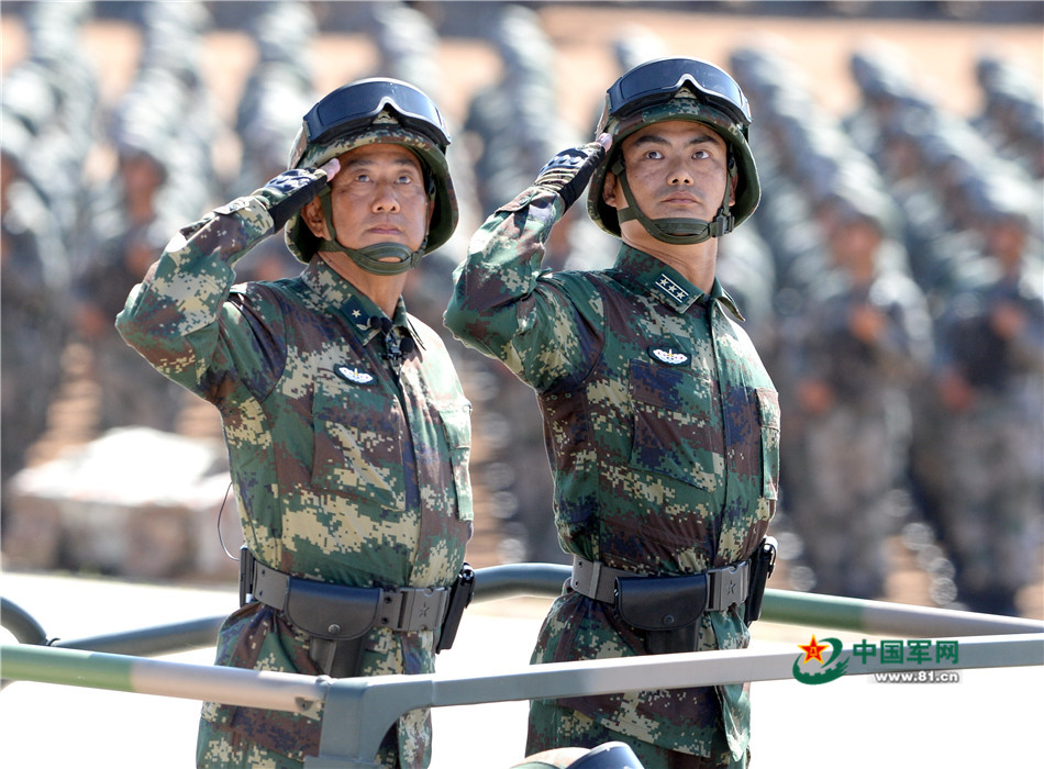 装备保障方队,付文化少将.