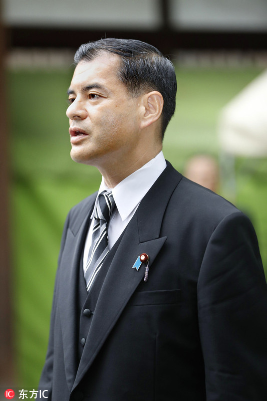 3 日本战败日 前首相之子及安倍代表参拜靖国神社