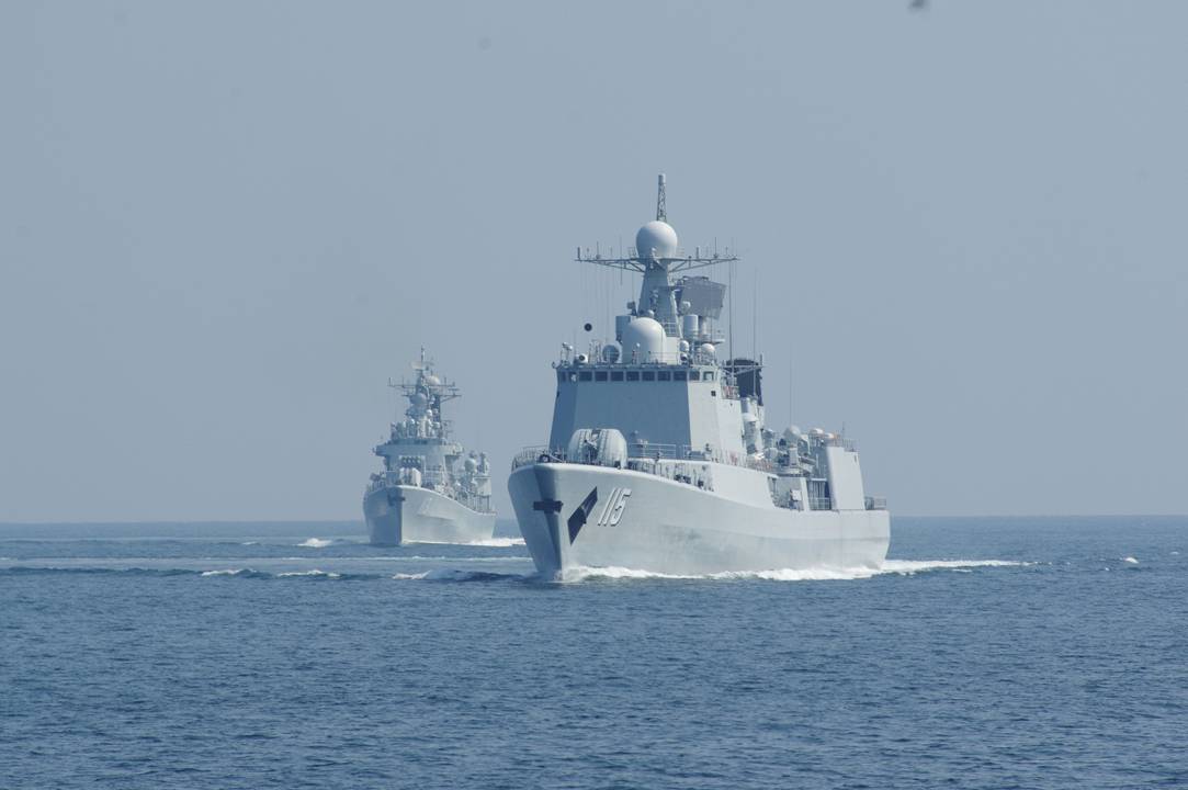 (中国军网英文版/李昊,赵泽龙摄影报道) 8月31日至9月1日,北海舰队某