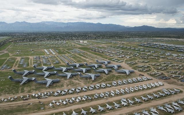 该空军基地是美军第309航空维护与重建中心所在地,负责对飞机进行维修