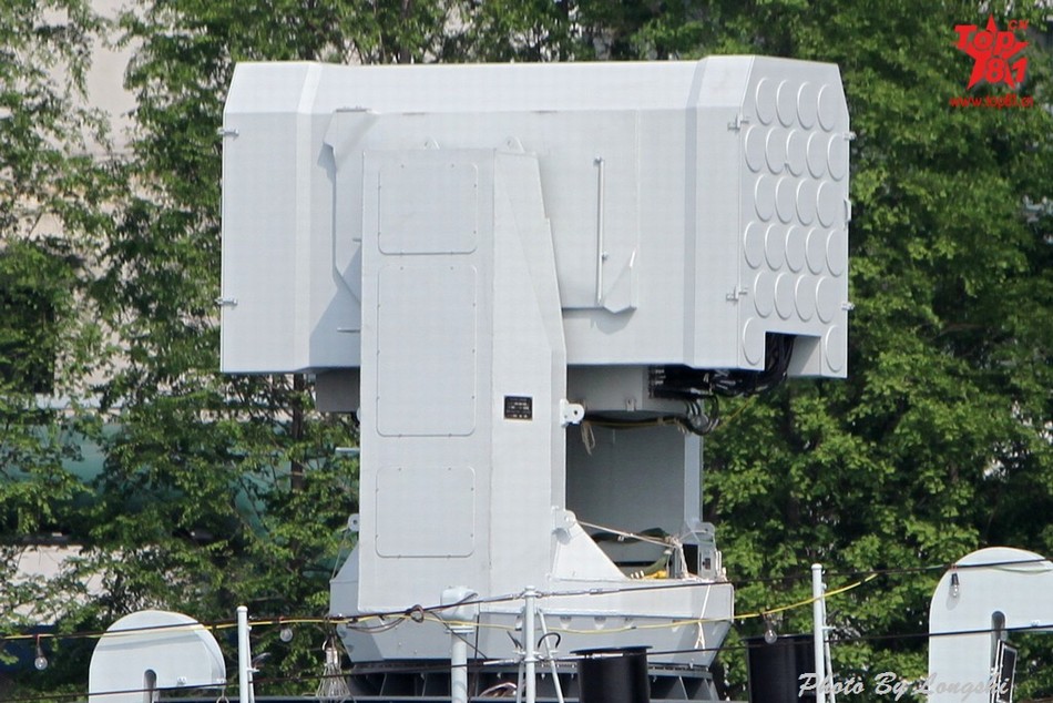 纪念抗战胜利70周年阅兵式上亮相的海红旗-10导弹 纪念抗战胜利70周年