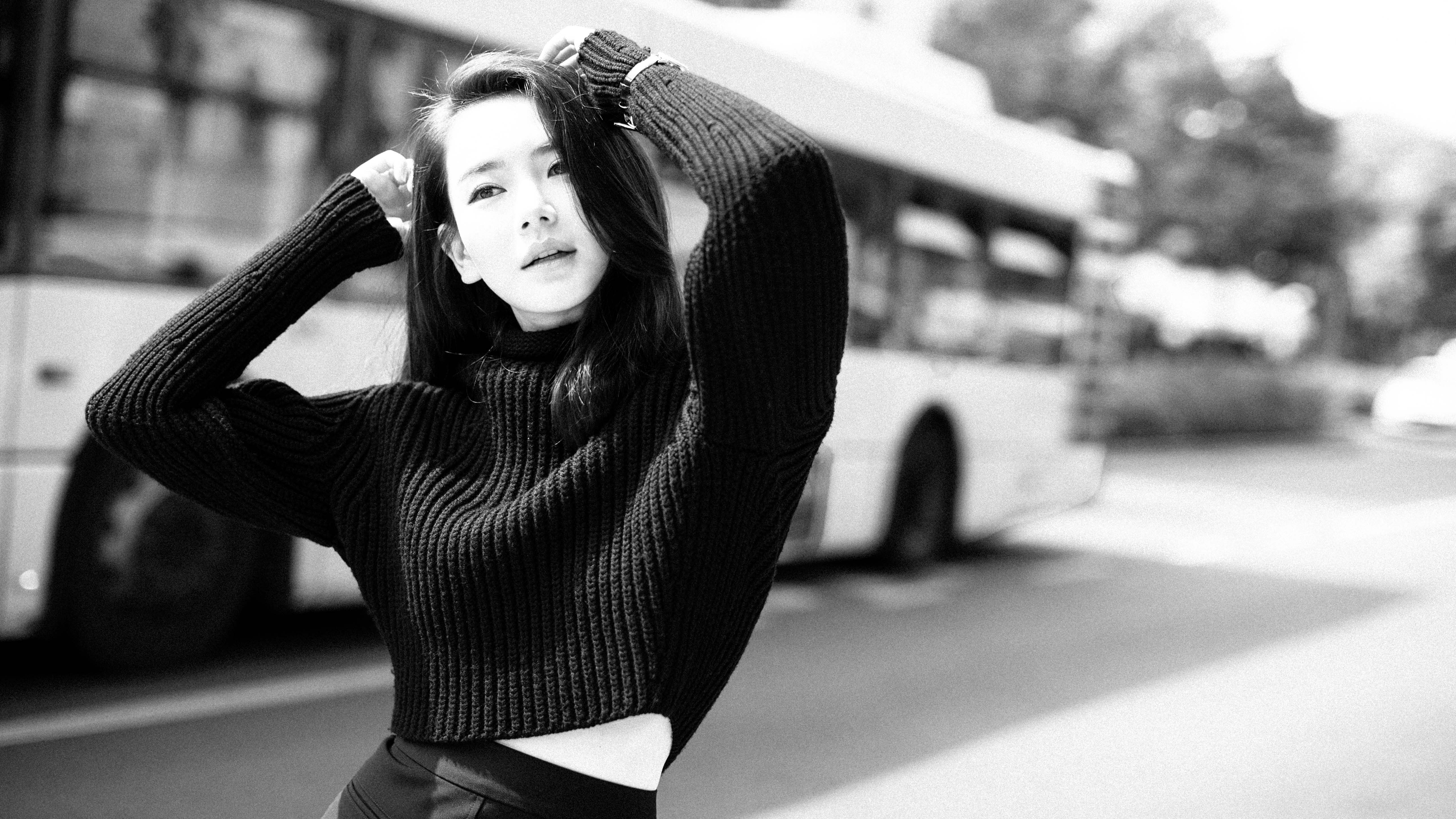 10 戚薇威尼斯黑白写真 低调诠释新人真由美