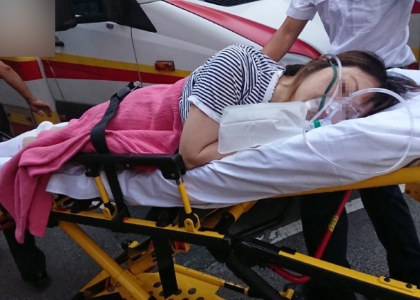 8 女子美容院"拉面皮"昏迷命危