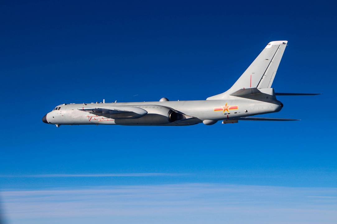 轰6轰炸机最帅正面照曝光