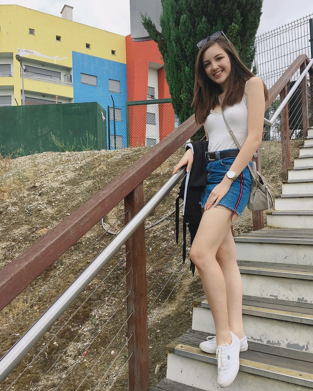 女大学生摘得澳门小姐桂冠 中葡混血被赞"美若天仙"