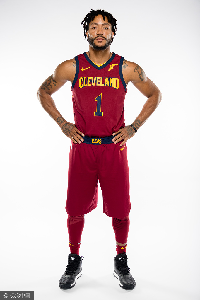 骑士媒体日詹皇小it心情大好罗斯耍酷