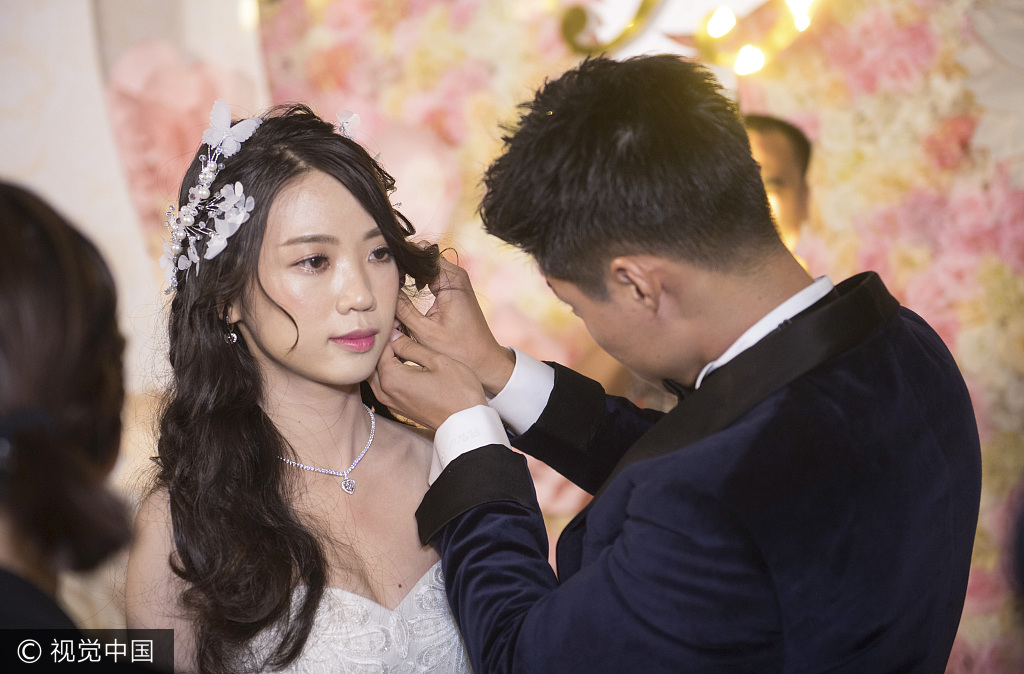 抢亲团中有劳义,陈时伟,莫有雪,梁劲生