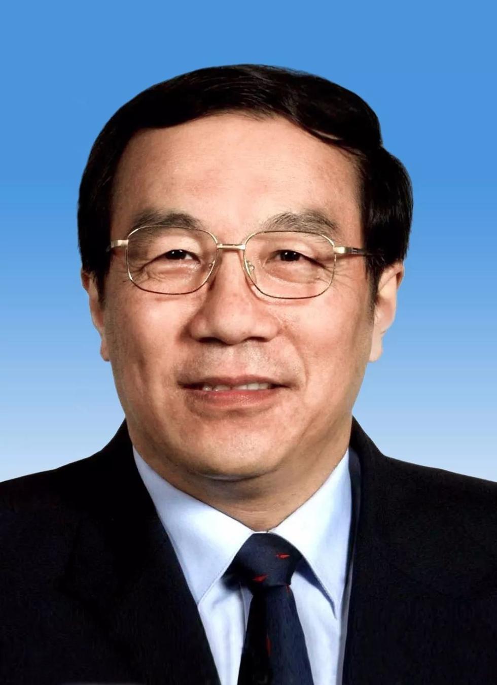 权威发布!新一届中央政治局全体成员、书记处书记名单及简历