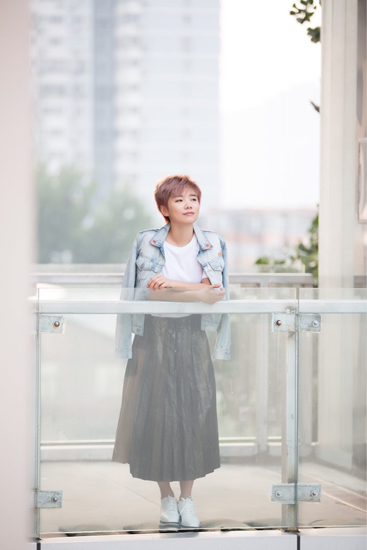 许飞《我踮起脚尖就能看见来世》mv 专辑完结