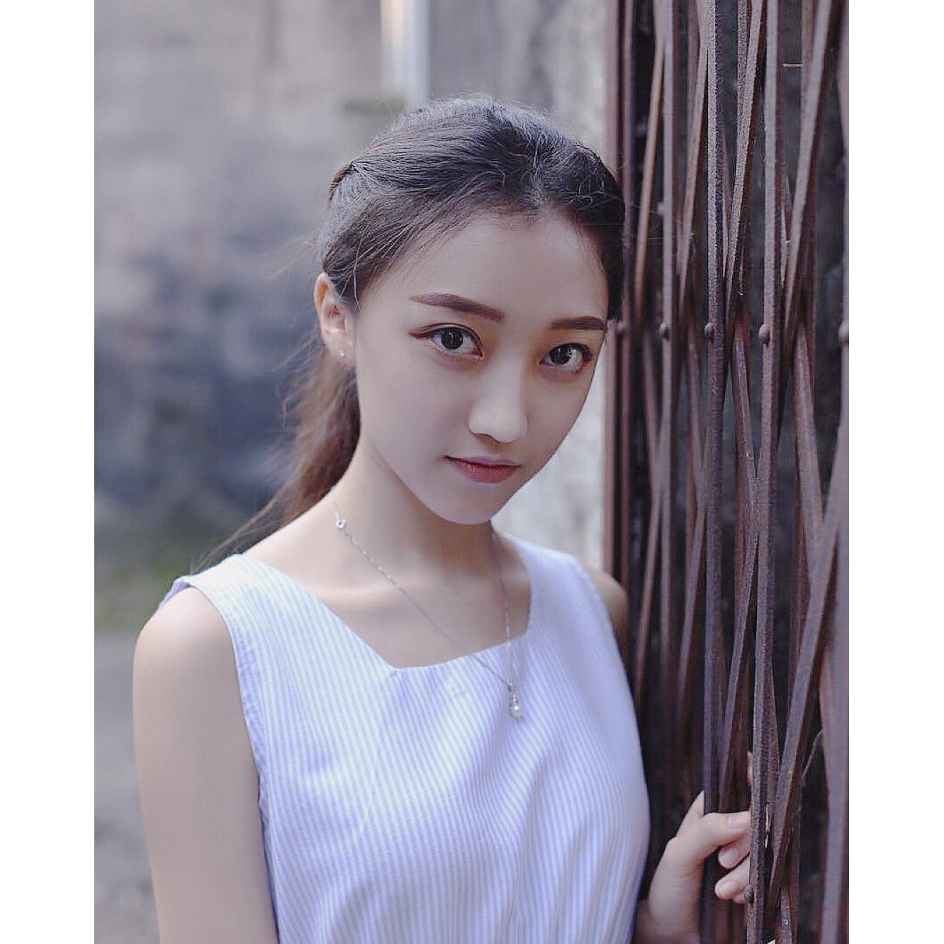 中山大学校花姐妹颜值爆表双双入读英美名校深造