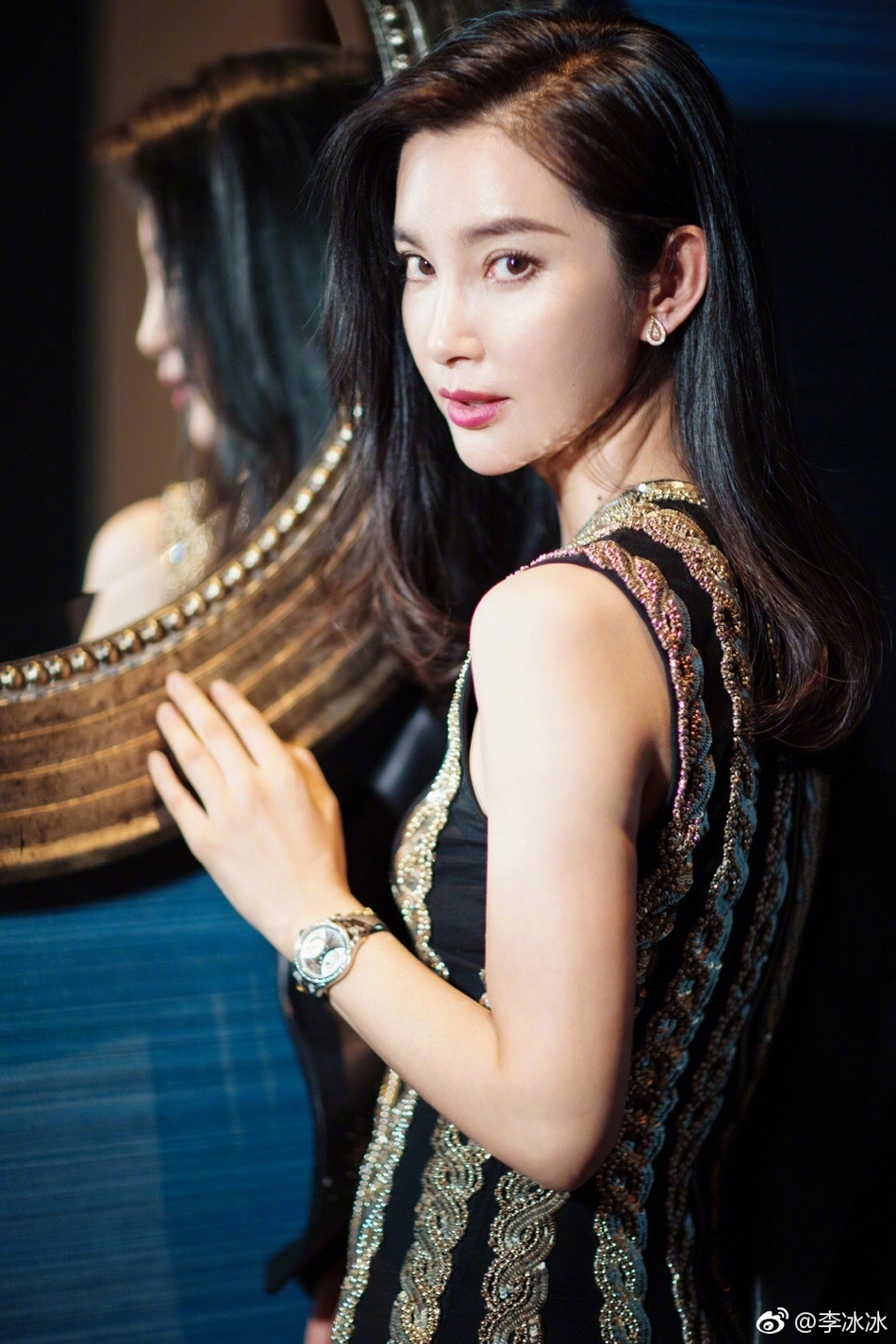 李冰冰自拍拍出大片质感自侃是直男自拍的逆袭