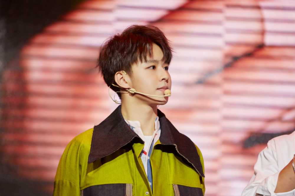 徐浩新专《非常对》首唱会 大秀舞技实力吸粉