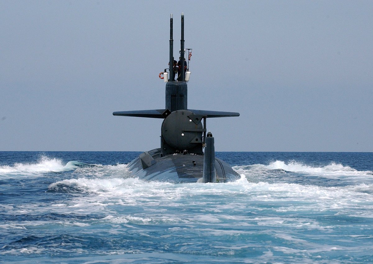 美国海军洛杉矶级攻击核潜艇ssn