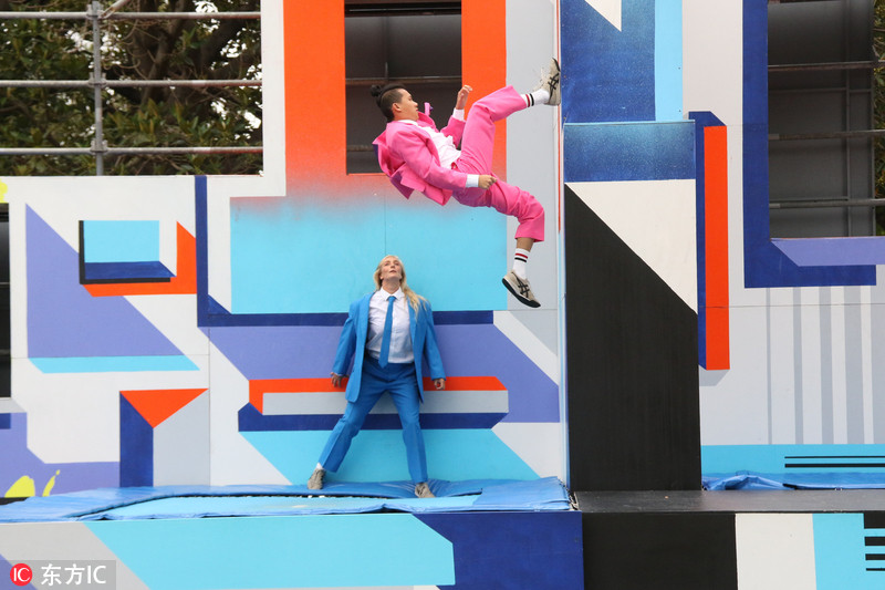 2018悉尼艺术节精彩来袭炫酷蹦床表演堪称杂技传奇