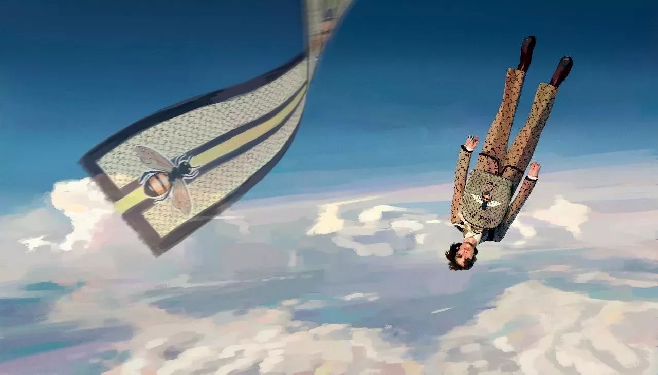 蜡做的翅膀被太阳烤化,身着gg印花西装和配套背包的伊卡洛斯从高空