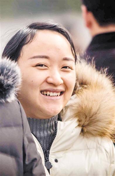 "黑科技"助春运更顺畅"刷脸进站"只要3秒 大包小包分开过闸刘冉冉,卢