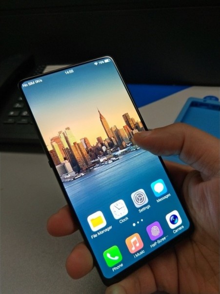 疑似vivo xplay7真机照片曝光:屏占比惊人