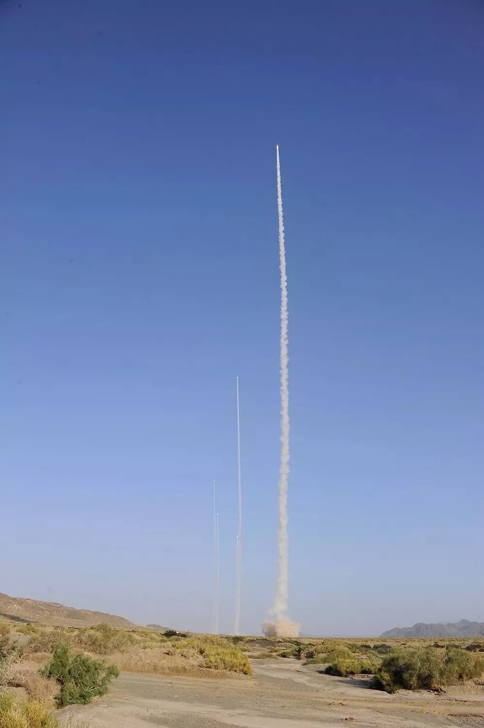 29 一组震撼大片带你领略导弹腾飞的壮美瞬间.