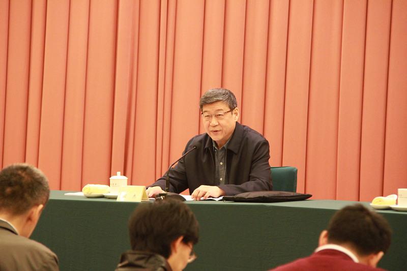 提案组组长田杰出席会议并讲话