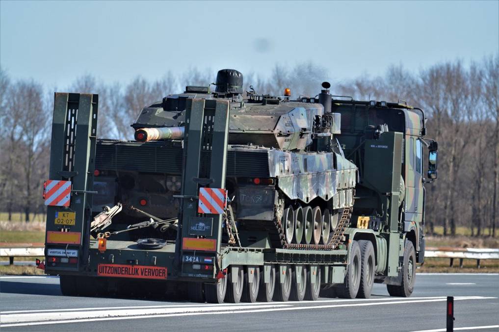 芬兰国防部报告说,2018年3月份又收到另一批20辆豹iia6nl主战坦克