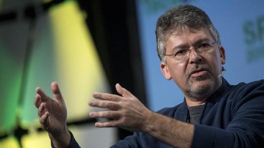 该公司高管约翰贾尼安德(john giannandrea)将不再担任搜索和人工智能