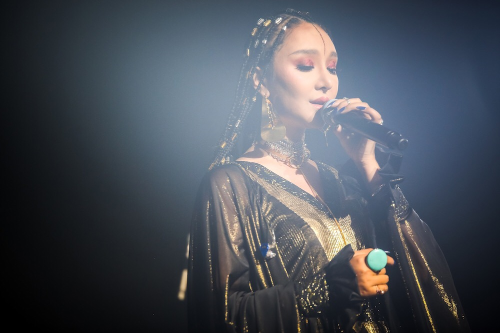 旺姆《蜕变》首唱会让民族与国际接轨