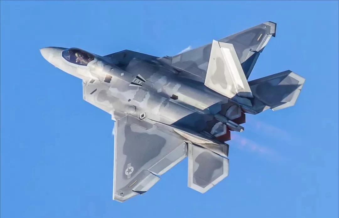 12 南美最大航展开幕f22秀超机动性