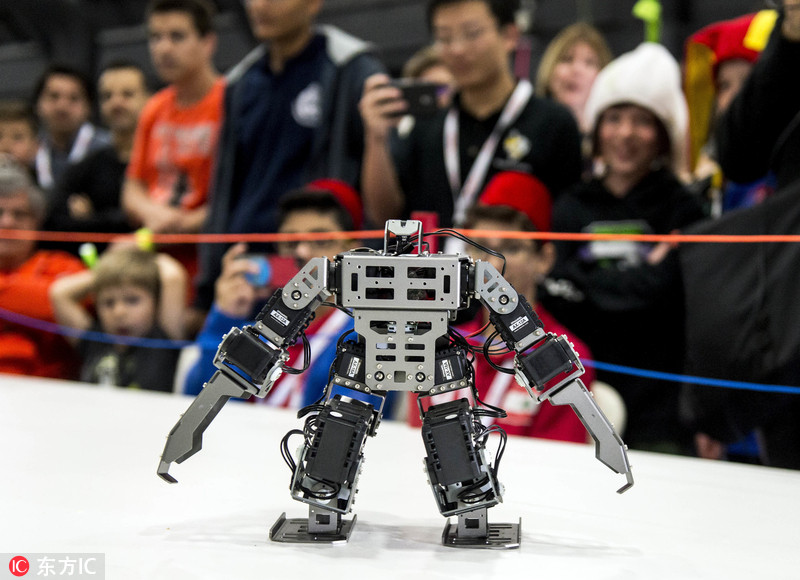 美国举行全球最大机器人挑战赛 "火药味"十足