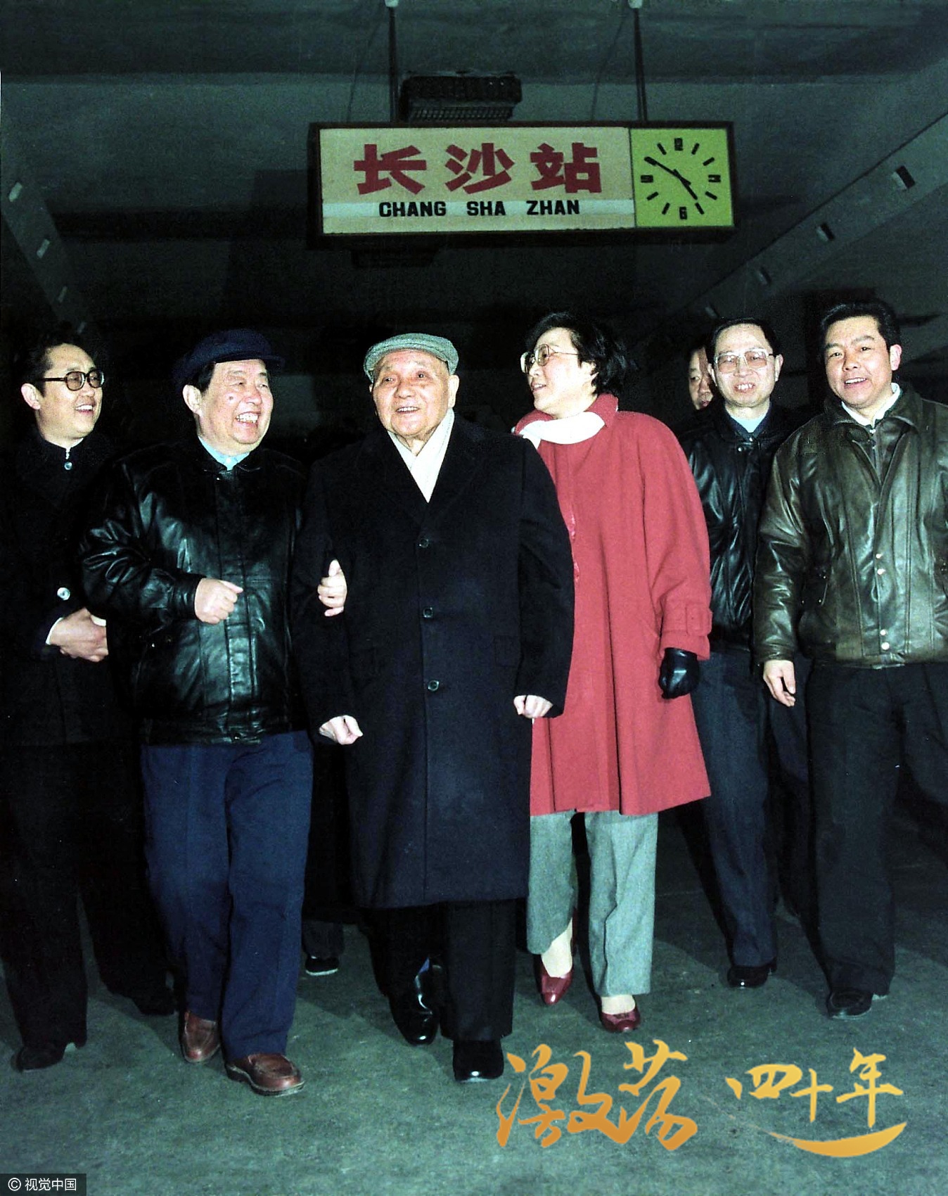 92年邓小平南巡，隔河眺望香港，思绪万千：我能活到1997年就好了 - 知乎