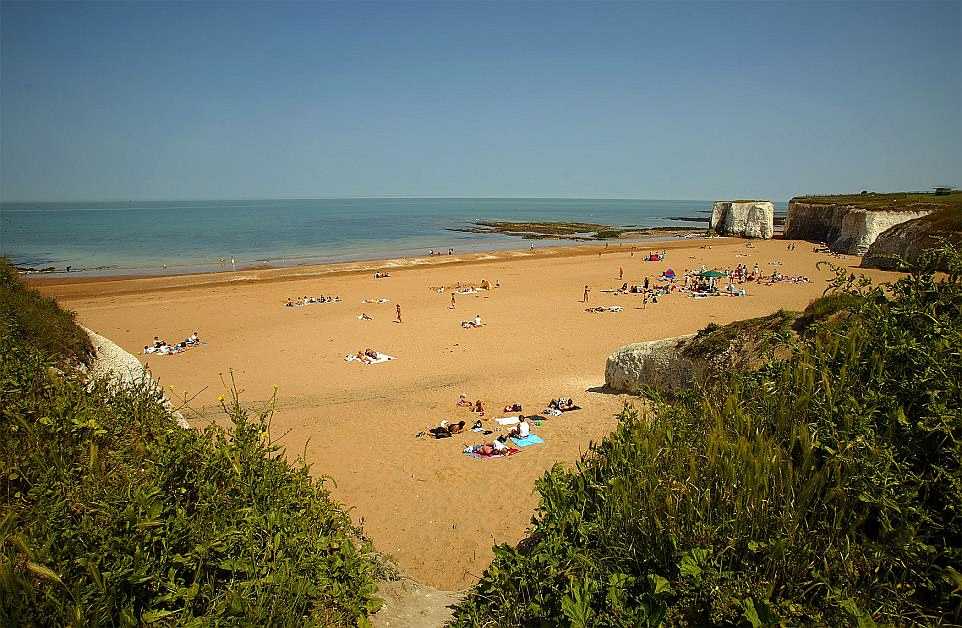 英国65片海滩因环境整洁获封蓝旗海滩