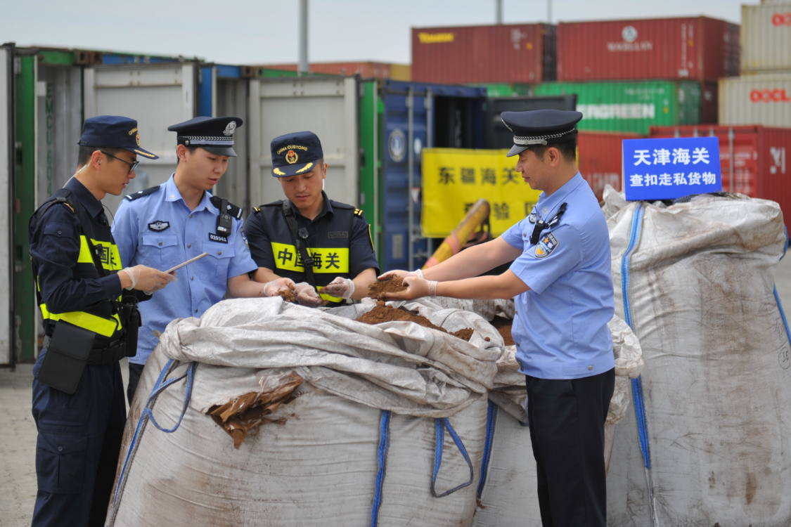 海关总署组织开展最大规模打击洋垃圾走私集中行动