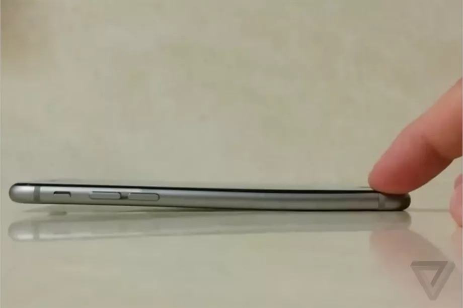 内部文件曝光苹果知道iPhone6系列更易弯曲