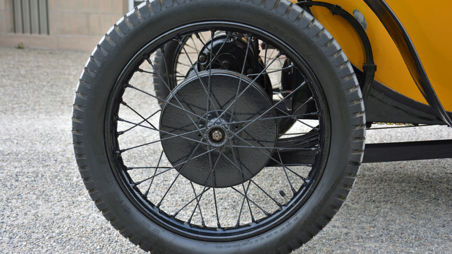 【道听图说】存世精品 布加迪type 56电动汽车