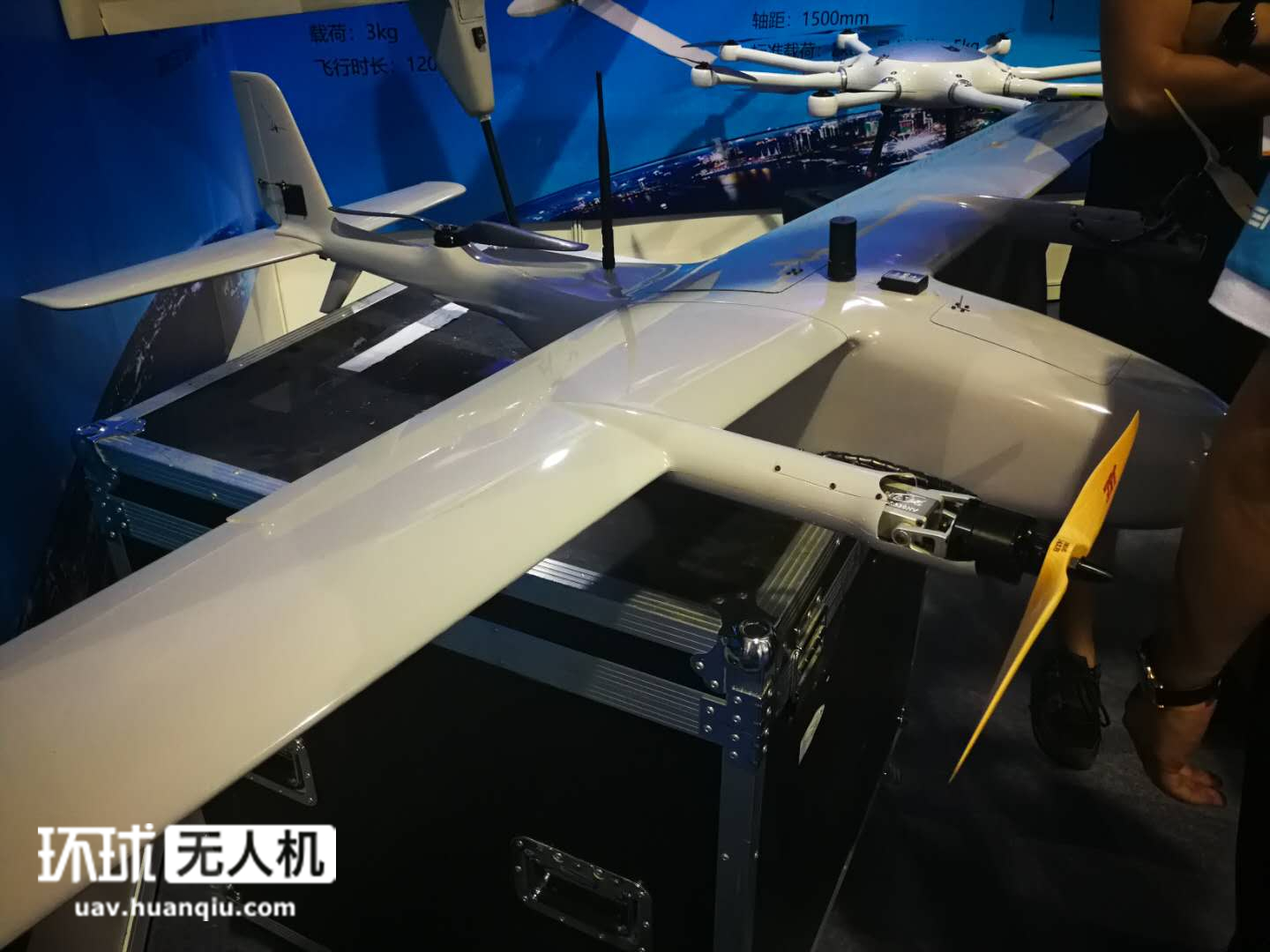 尖兵之翼无人机展大载重机型扎堆共轴直升机火了