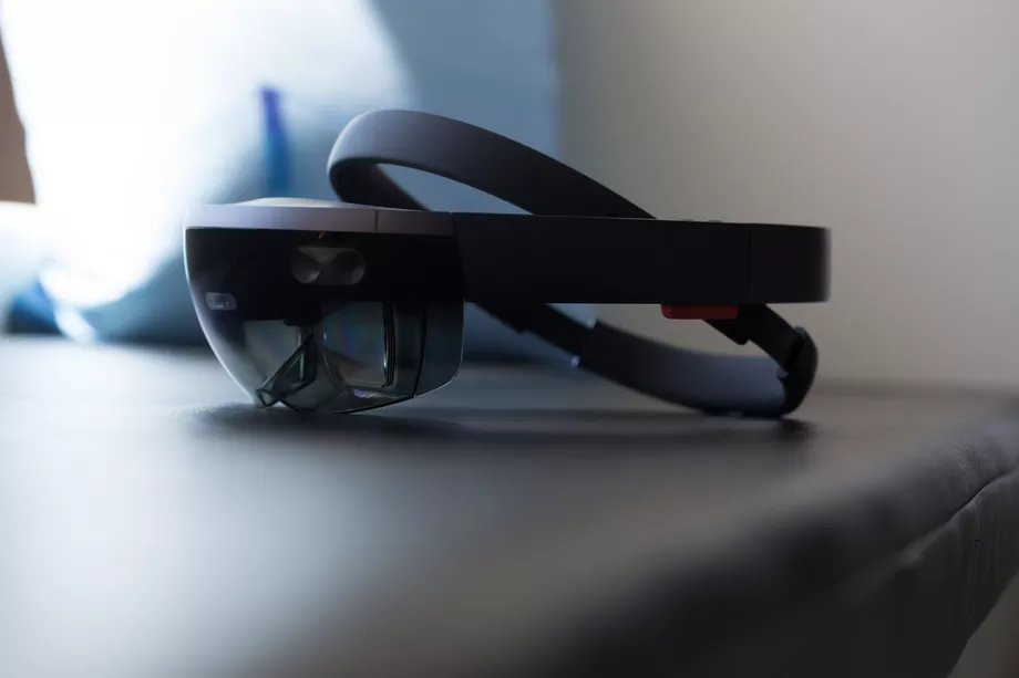 微软有望推出HoloLens2全息眼镜 内置ARM处理器