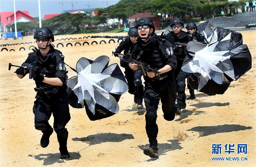 4 千锤百炼"铸"精兵