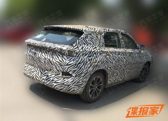 『奔腾T77量产版谍照』