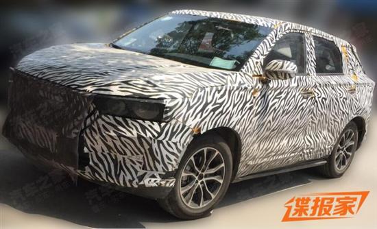 『奔腾T77量产版谍照』