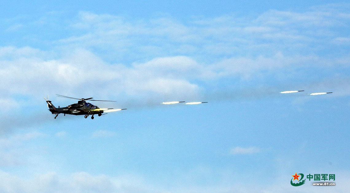 燃爆直10机载武器开火瞬间太震撼