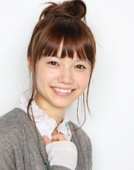 宫崎葵旧照。