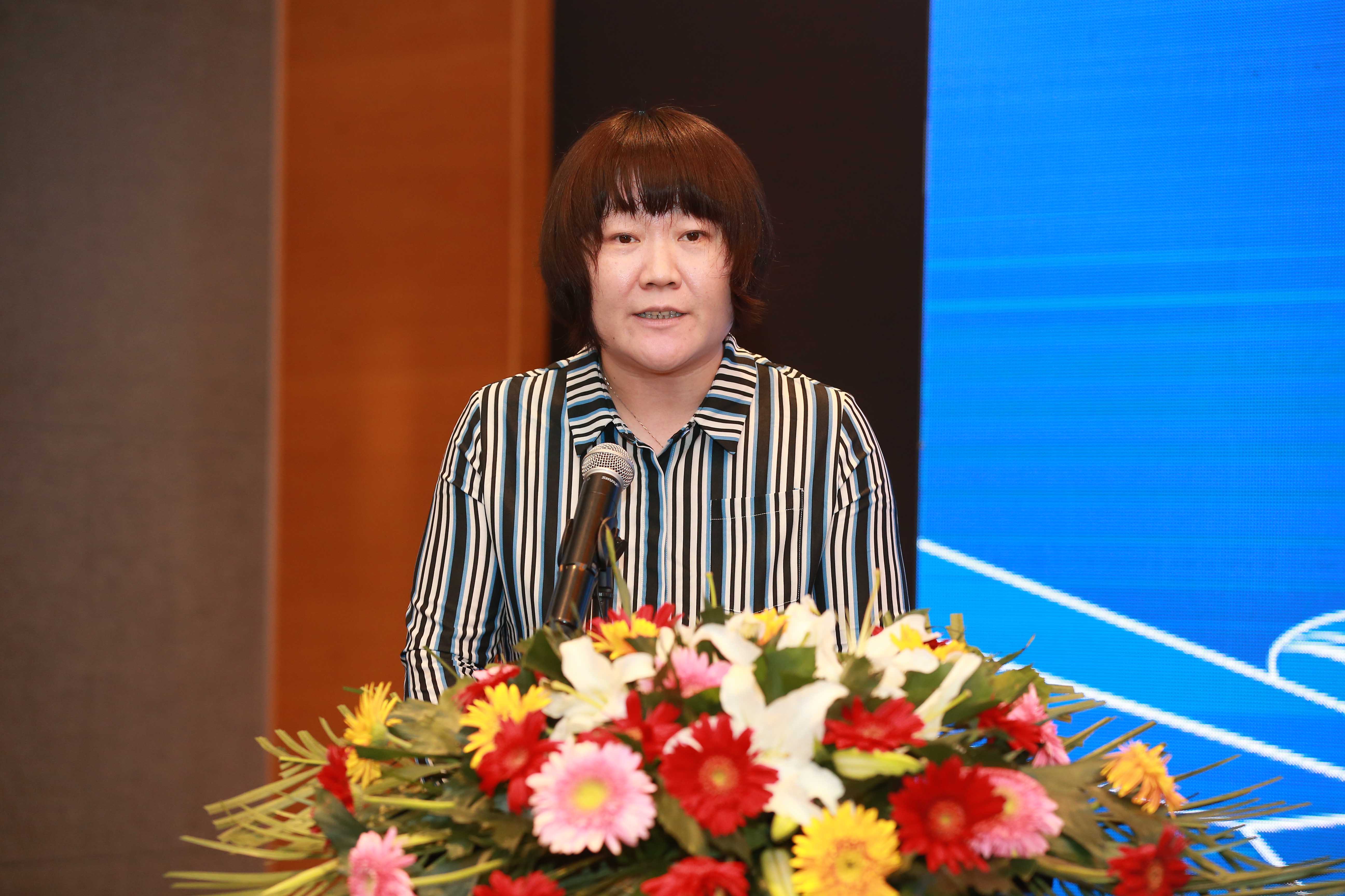 亿博控股董事长刘瑞领致辞.高邑县副县长杨海清致辞.