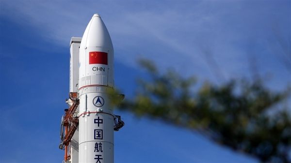 中国"超强"火箭进展引关注 性能比肩土星五号
