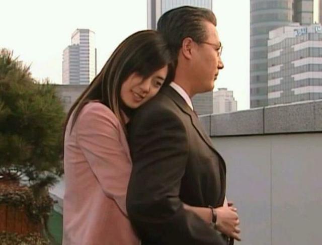 至于现代感情剧，对于李瑶媛来说就是信手拈来的，毫无难度！