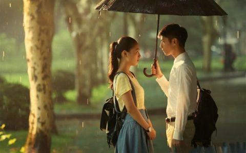 罗云熙虽然是88年出生,在前几年大热剧《何以笙箫默》中扮演少年