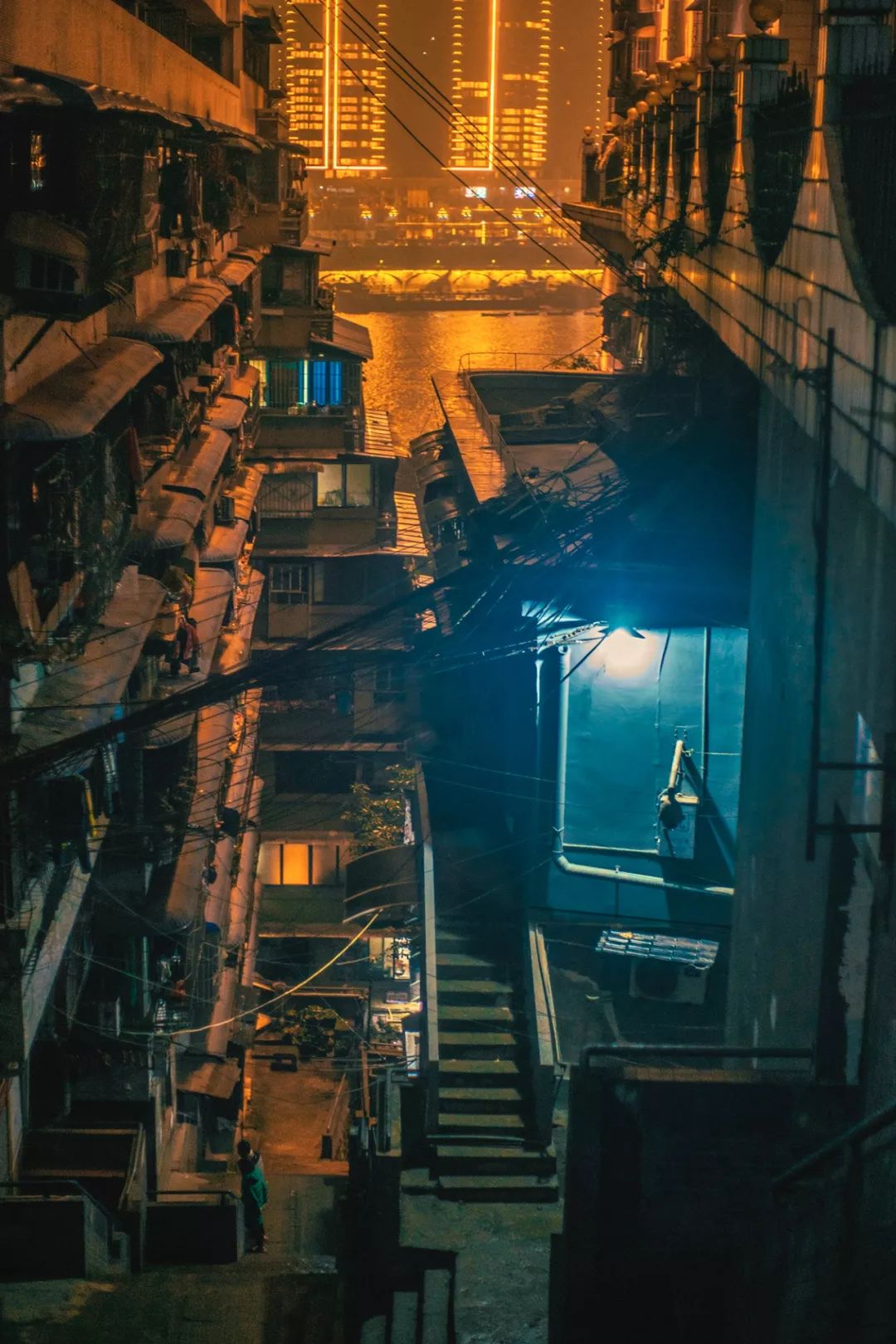 在重庆老城劝你好生走路