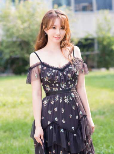 孟瑶变身嬷嬷甜心格格角色转变挑战升级