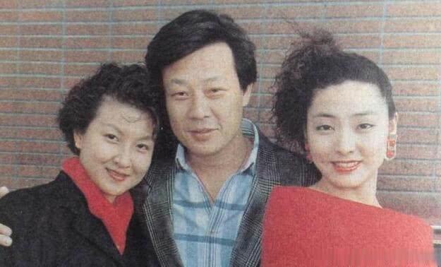 吴孟达的四个老婆图片