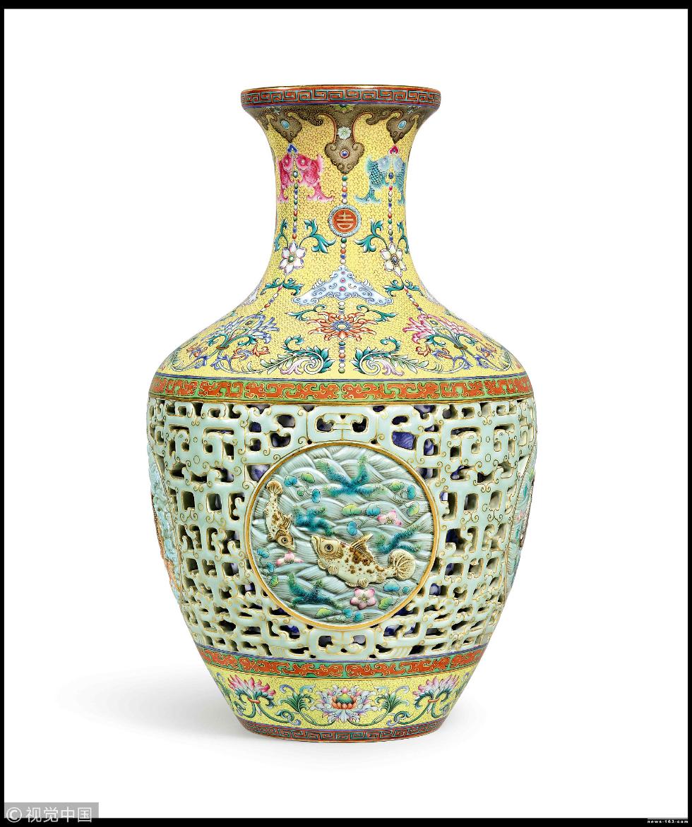 乾隆时期花瓶将拍卖另一个曾经拍出38亿