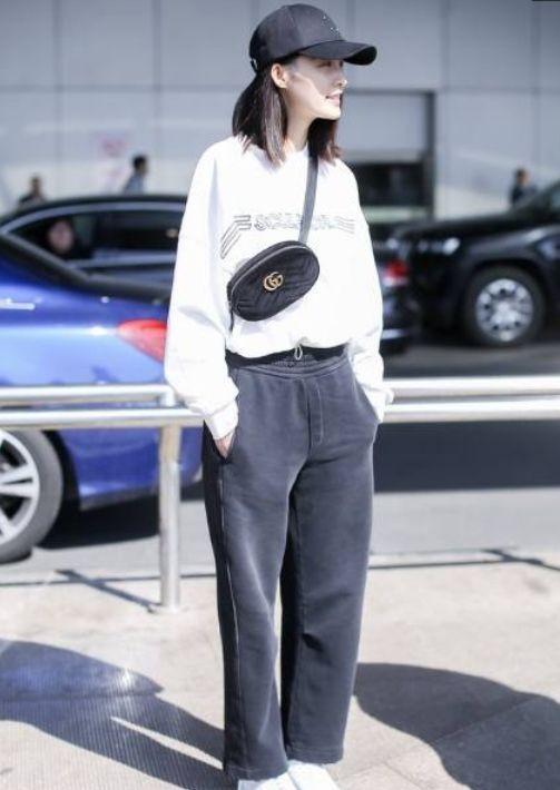 李沁素颜也超美